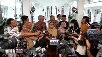 Audiensi, Selasa (19/11/2019), Anggota Bimbingan Perkawinan Calon Pengantin Kementerian Agama (Bimwin Catin Kemenag) Alissa Wahid mendukung wacana Menko PMK Muhadjir Effendy soal bimbingan pranikah kepada calon pengantin. (Dok Humas Kementerian Koordinator Bidang Pembangunan Manusia dan Kebudayaan)