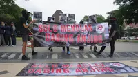 Aksi Tolak Perdagangan Daging Anjing Bergema di Solo