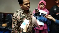 Ketua Komisi Perlindungan Anak Indonesia Susanto, memberikan keterangan pers terkait dominasi laki-laki sebagai korban kekerasan pada anak di Jakarta, Senin (19/3) (Liputan6.com/Giovani Dio Prasasti)