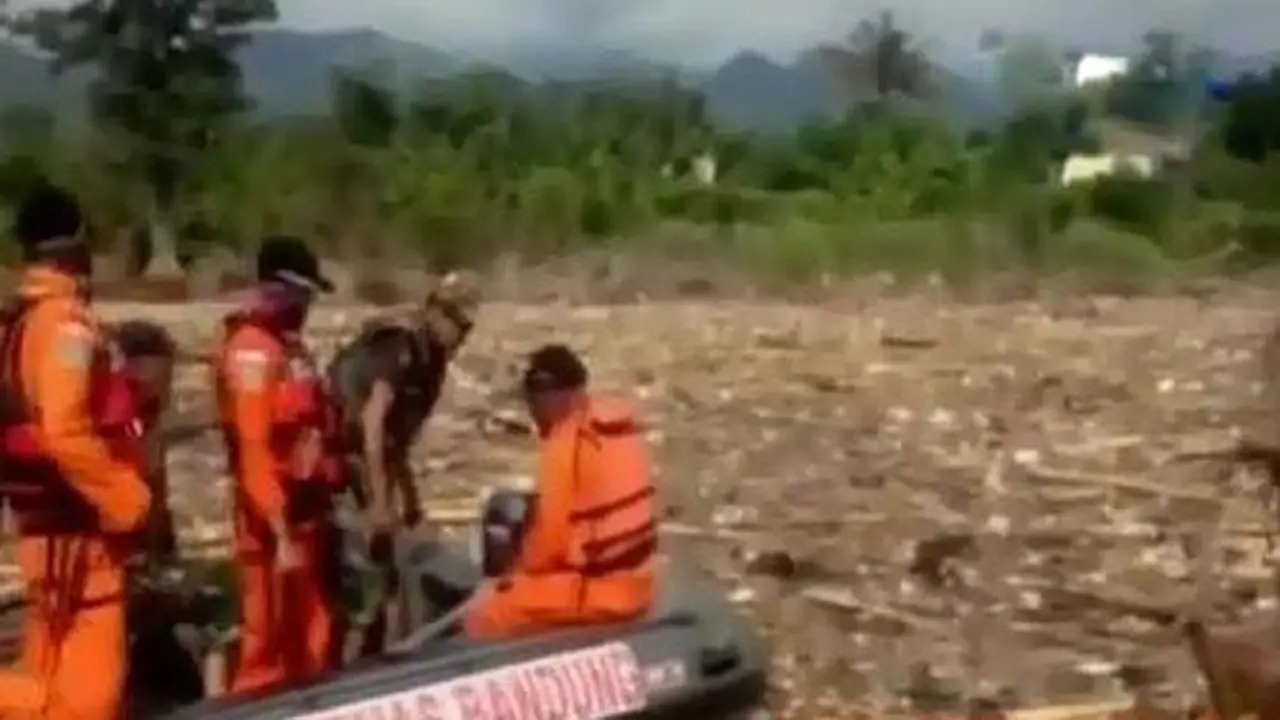 Pencarian Korban Banjir