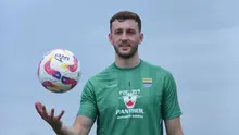 Kiper Persib Bandung&nbsp;Adam Przybek. (Dok Persib Bandung)