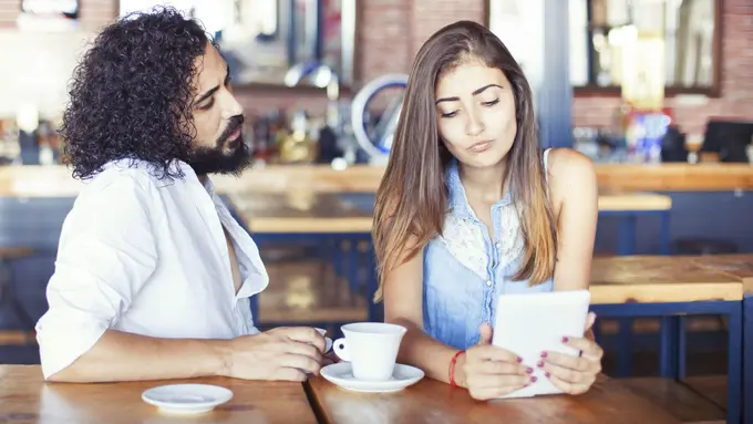 Apa Sih yang Dicari Para Pasangan dari Argumen Dalam Hubungan?