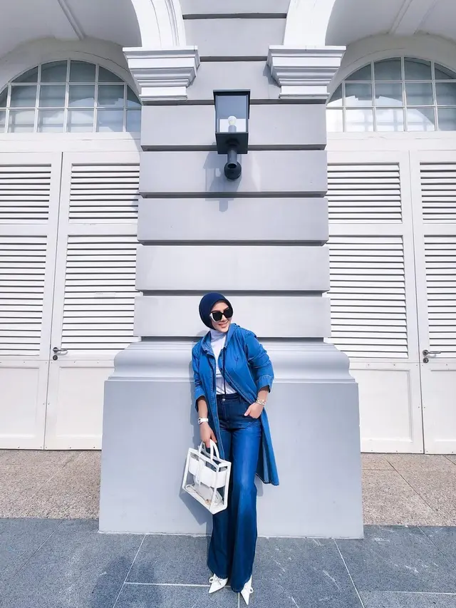 Pilihan Model Tas Putih ala Syahrini (Foto: Instagram @princessyahrini)