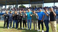 Pembukaan Piala Persib 2025 di Stadion Persib (Sidolig), Jalan Ahmad Yani, Kota Bandung. (Erwin Snaz/Bola.com)