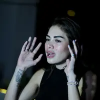 "Aku sih daripada narkoba mendingan Narkoseks," ujar Nikita sambil bercanda. (Adrian Putra/Bintang.com)