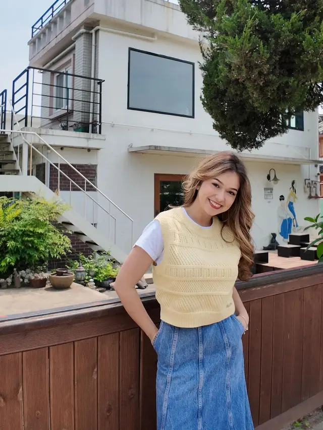 8 Potret Rebecca Klopper Liburan di Korea, Sambangi Lokasi Syuting K-Drama