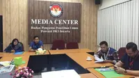 Tim Hukum dan Advokasi pasangan Ahok - Djarot saat melaporkan ke Bawaslu. (Liputan6.com/Moch Harun Syah)