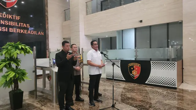 mengungkap para mahasiswa Indonesia tersebut dipekerjakan tidak sesuai dengan jurusan perkuliahan mereka, sehingga masuk dalam dugaan eksploitasi.