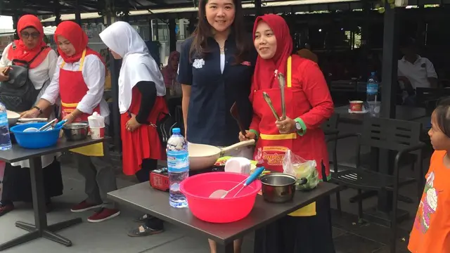 BSS Berbagi dengan Anak Yatim