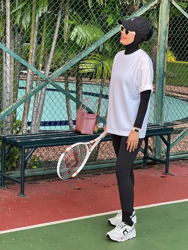6 Potret Selfi Nafilah Mantan Istri Iwa K Mantap Berhijab, Ungkap Proses Hijrah