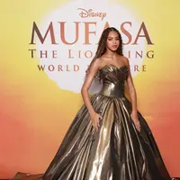 Putri Beyonce, Blue Ivy Tampil Serasi dengan Sang Ibunda Kenakan Gaun Emas Glamor di Premier Mufasa: The Lion King . [@beyonce]