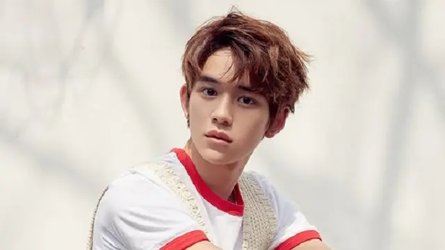 [Bintang] Seperti Tiang Listrik, Ini 8 Idola K-Pop yang Tingginnya di Atas 180 cm