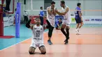 Kudus Sukun Badak berikan kejutan di pekan ketiga PLN Mobile Proliga 2022 saat menghadapi Jakarta Pertamina Pertamax di Padepokan Voli Padepokan Voli Jenderal Polisi Kunarto, Sentul, Jumat (21/01/2022). (Bola.com/Bagaskara Lazuardi)