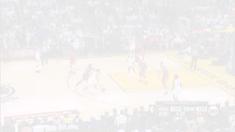 Berita video aksi terbaik dari Stephen Curry saat Golden State Warriors kalah dari Houston Rockets, Rabu (18/10/2017) WIB.