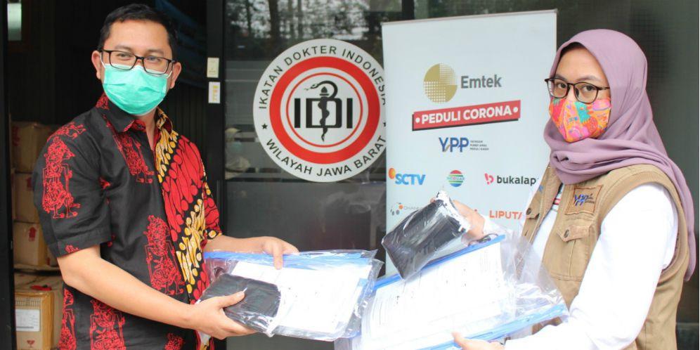 EMTEK salurkan donasi (istimewa)