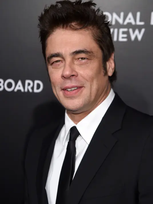 Benicio Del Toro tak banyak muncul di media ketika akhirnya muncul skandal tentang dirinya. Terungkap dirinya memiliki seorang putri akibat ‘one night stand’ dengan Kimberly Stewart, anak dari penyanyi Rod Stewart. (AFP/Bintang.com)