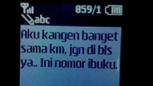 6 Chat Lawas Pacaran ala Generasi 90-an Ini Sukses Bikin Nostalgia