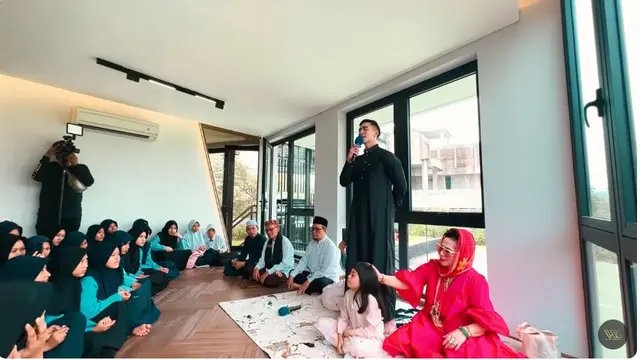 10 Momen Verrell Bramasta Gelar Syukuran Rumah Baru, Undang 100 Anak Yatim