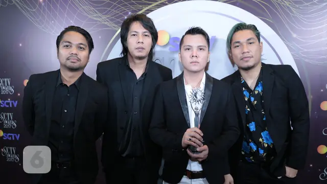 [Bintang] Jadi Grup Band Paling Ngetop, Armada Merasa Beruntung