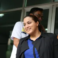 Jane juga heran kenapa tidak kenal pada dirinya kok bisa benci dengan dirinya. Seperti diketahui, dugong, sejenis mamalia bertubuh besar hidup dilaut. (Andy Masela/Bintang.com)