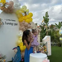 Jennifer Coppen dan Baby Kamari (Instagram/@stephanieperetzz)