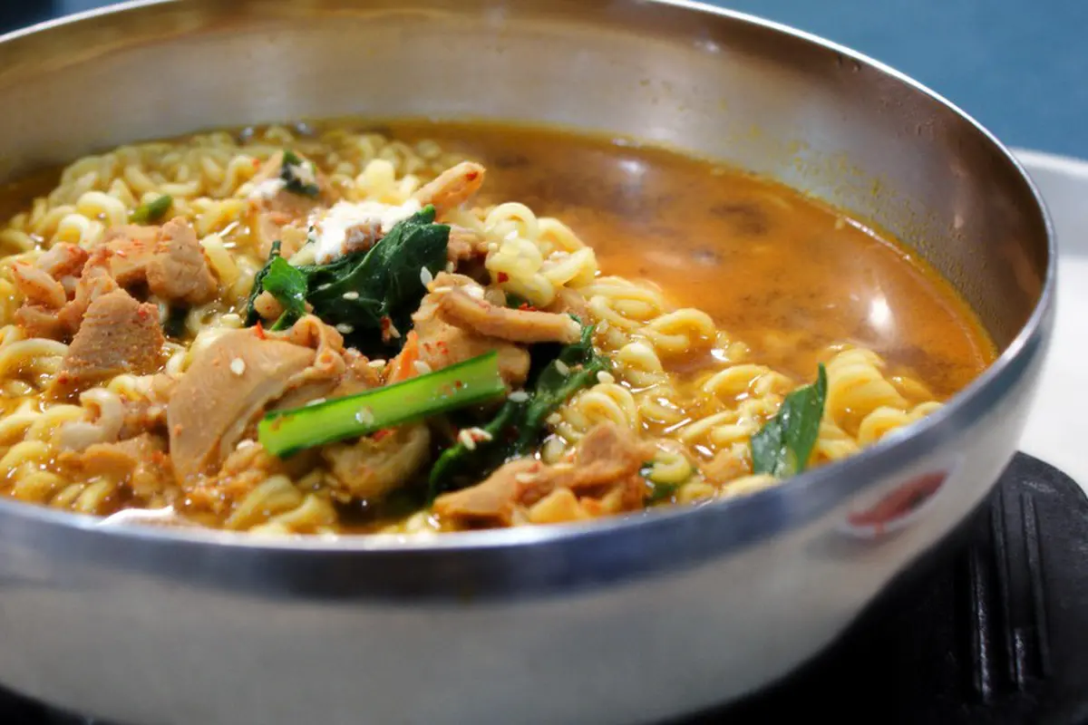 [Bintang] Sering Kedinginan? Coba 7 Inspirasi Makanan Hangat Minggu Ini