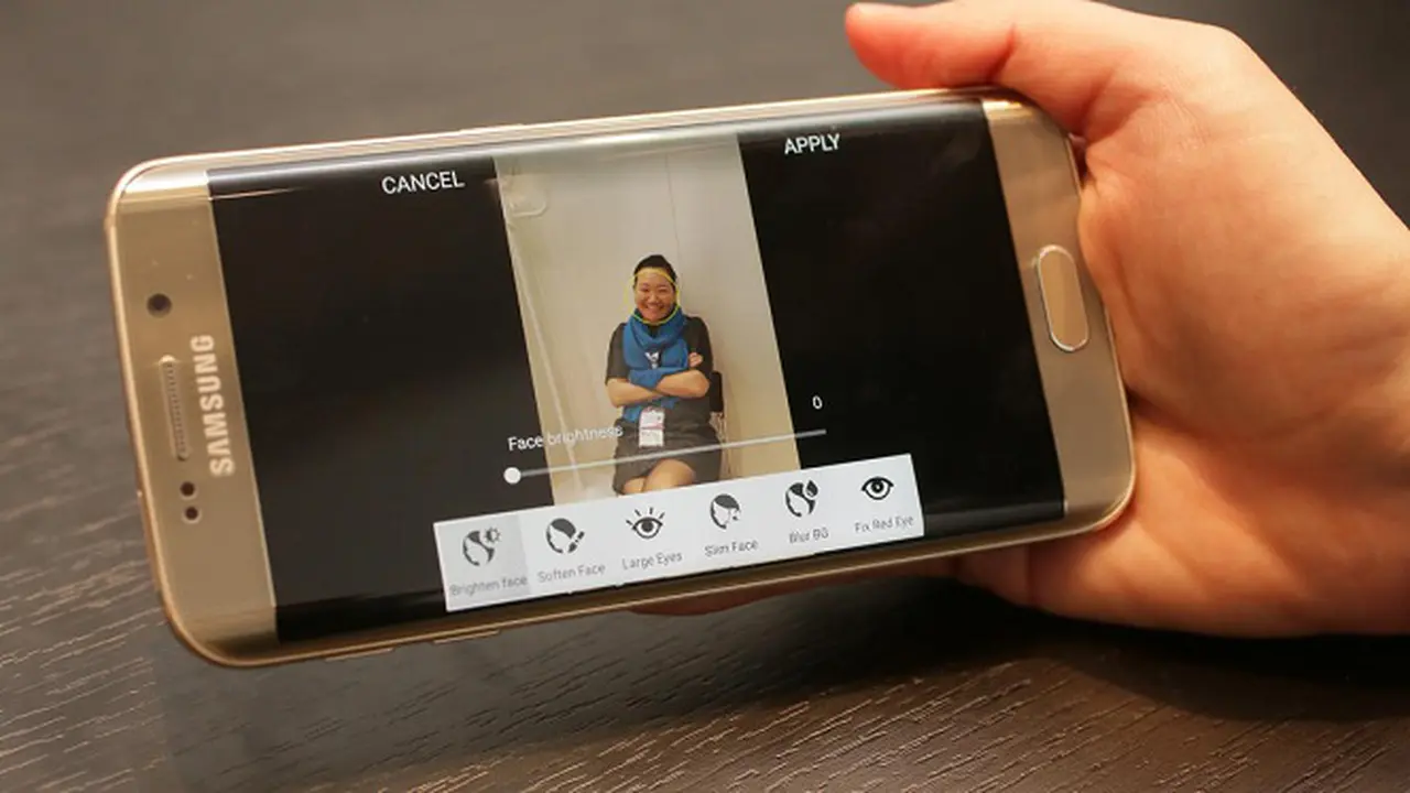 5 Smartphone Dengan Kamera Terbaik 2015