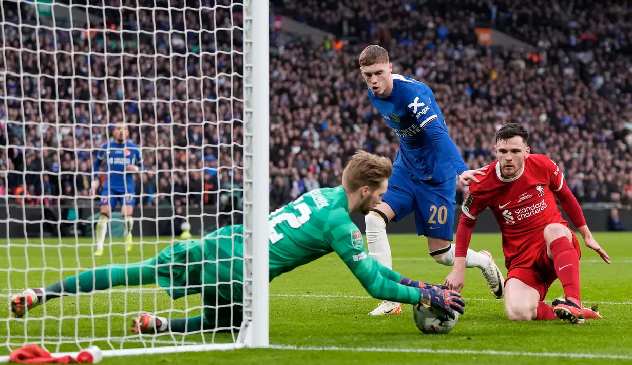 The Reds baru bisa menundukkan Chelsea lewat drama 120 menit. (AP Photo/Alastair Grant)