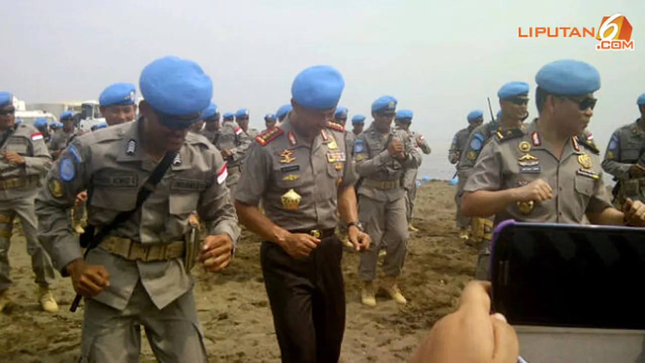 kapolri-joget-131105b.jpg
