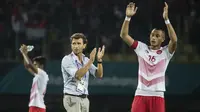 Pelatih Indonesia, Luis Milla, usai pertandingan melawan Laos pada laga Asian Games di Stadion Patriot, Jawa Barat, Jumat (17/8/2018). Indonesia menang 3-0 atas Laos. (Bola.com/Vitalis Yogi Trisna)