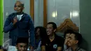 Komedian Sapri saat ikut meramaikan acara sahur on the road sekaligus mengunjungi korban kebakaran di daerah Kampung Jawa, Kota, Jakarta, Selasa (14/7/2015) dini hari. (Liputan6.com/Faisal R Syam)