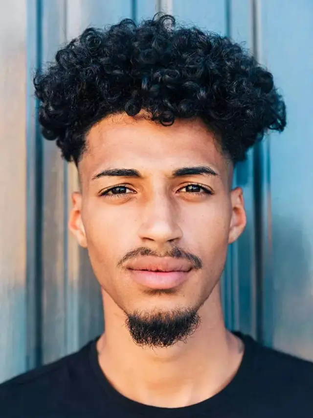 Curly Undercut Fade
