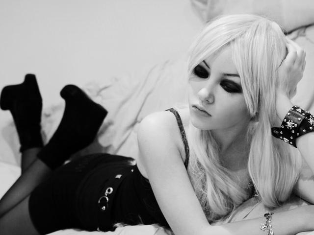 Ini Dia 10 Cewek Metal Terseksi Sedunia Showbiz Liputan6 Com