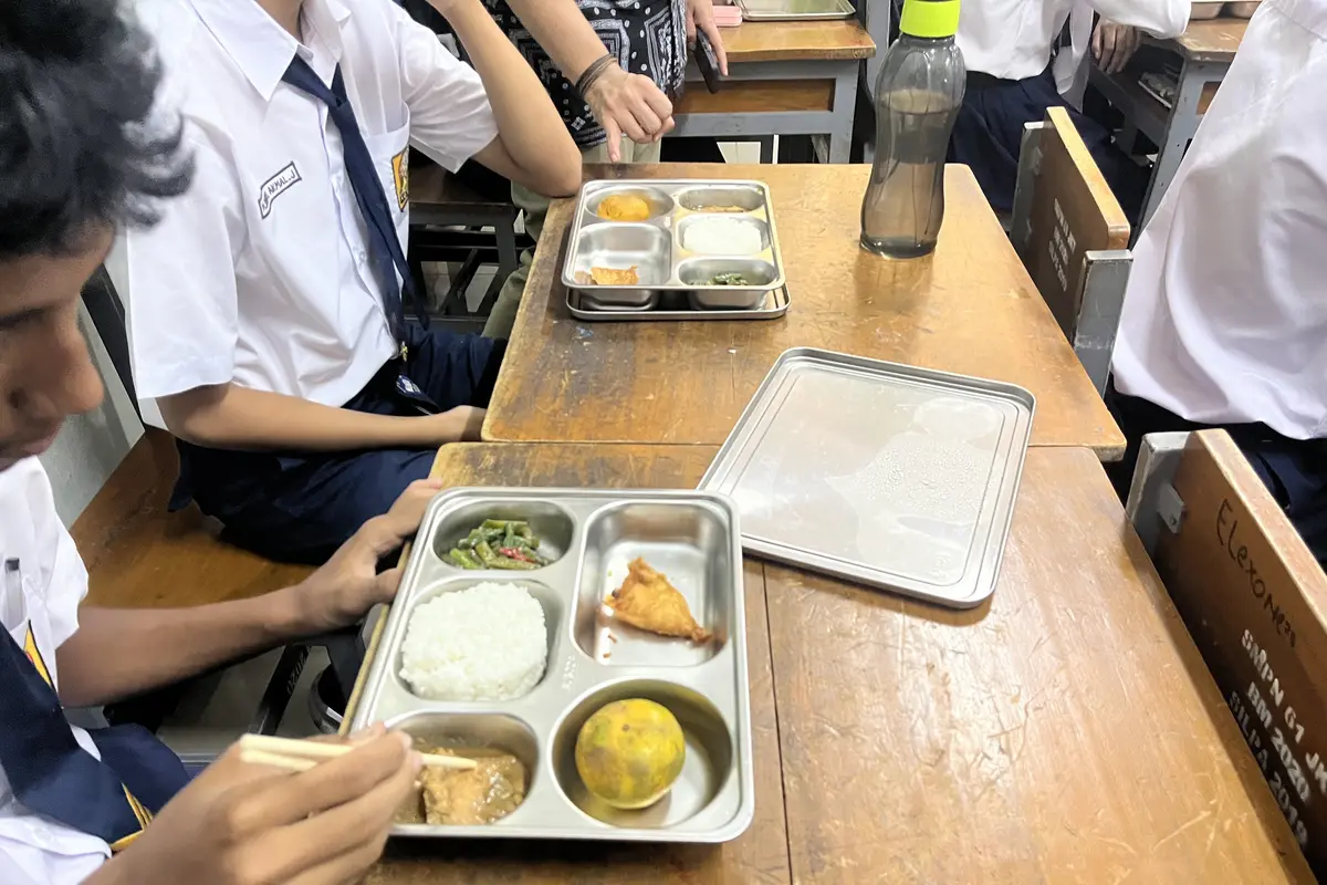Pj Gubernur Jakarta Teguh Setyabudi mengatakan susu akan tetap disajikan dalam Program Makan Bergizi Gratis (Program MBG), namun tidak setiap hari.