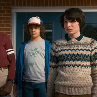 Netflix baru saja mengumumkan awal bulan ini bahwa Stranger Things akan miliki season ketiganya. (netflix-cosmpolitan)
