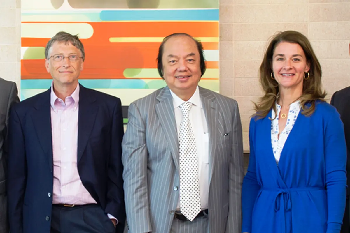 Bos Mayapada Tahir bersama Bill Gates dan Istri (Foto: Mayapada Group)
