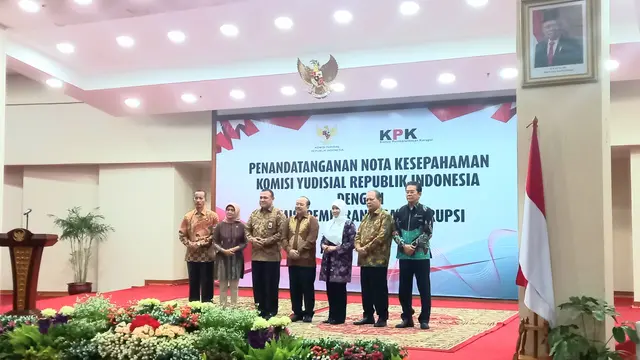 Komisi Yudisial (KY) bersama Komisi Pemberantasan Korupsi (KPK) sepakat memperbarui nota kesepahaman mengenai pemberantasan Tindak Pidana Korupsi di lingkungan hakim.