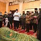 Ibunda Chairul Tanjung, Halimah binti Amih meninggal dunia.