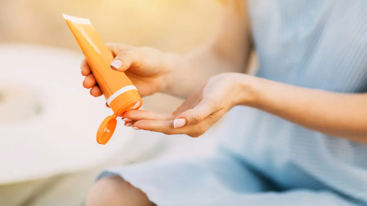 Ilustrasi Sunscreen