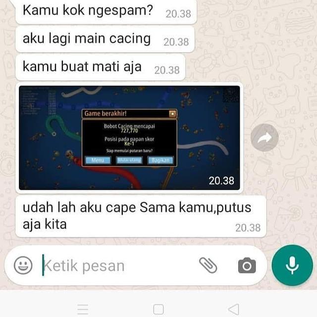 7 Chat WhastApp Pacar Minta Putus, Ada yang Tertawa Sambil Memukul