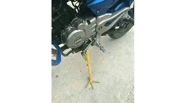 5 Modifikasi Aksesoris Motor Ini Nyeleneh Banget, Bikin Tepuk Jidat