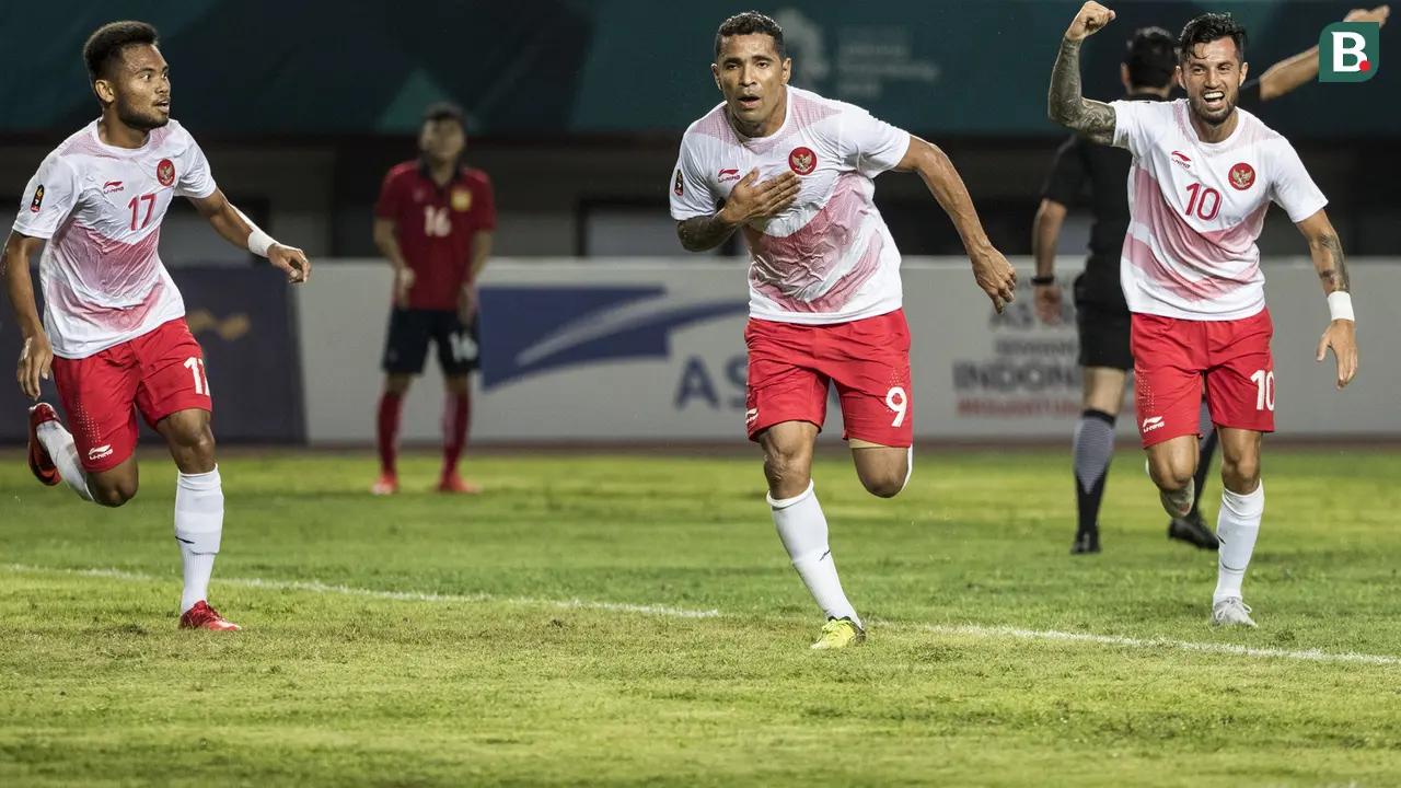 Sepak Bola : Indonesia Vs Laos