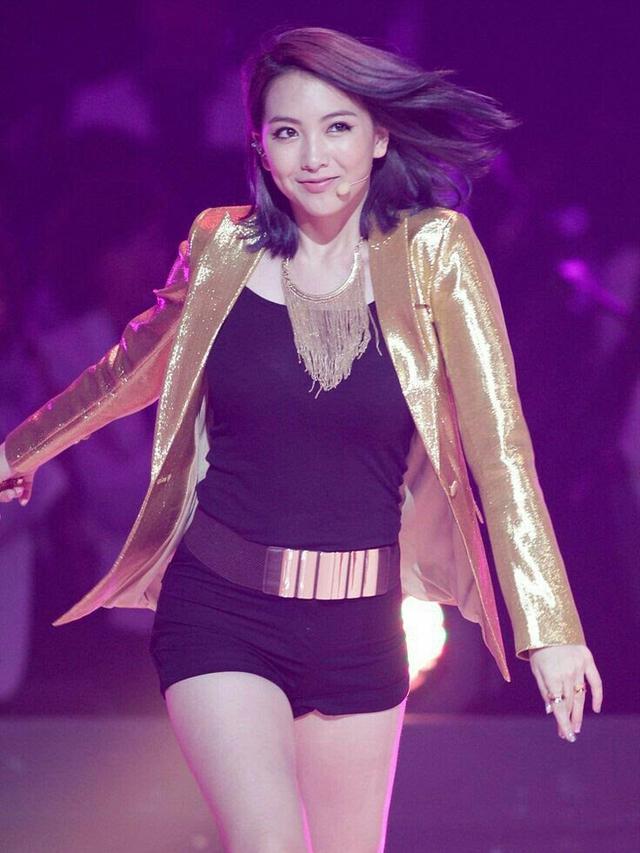 Jiyoung eks KARA (Foto: Koreaboo)