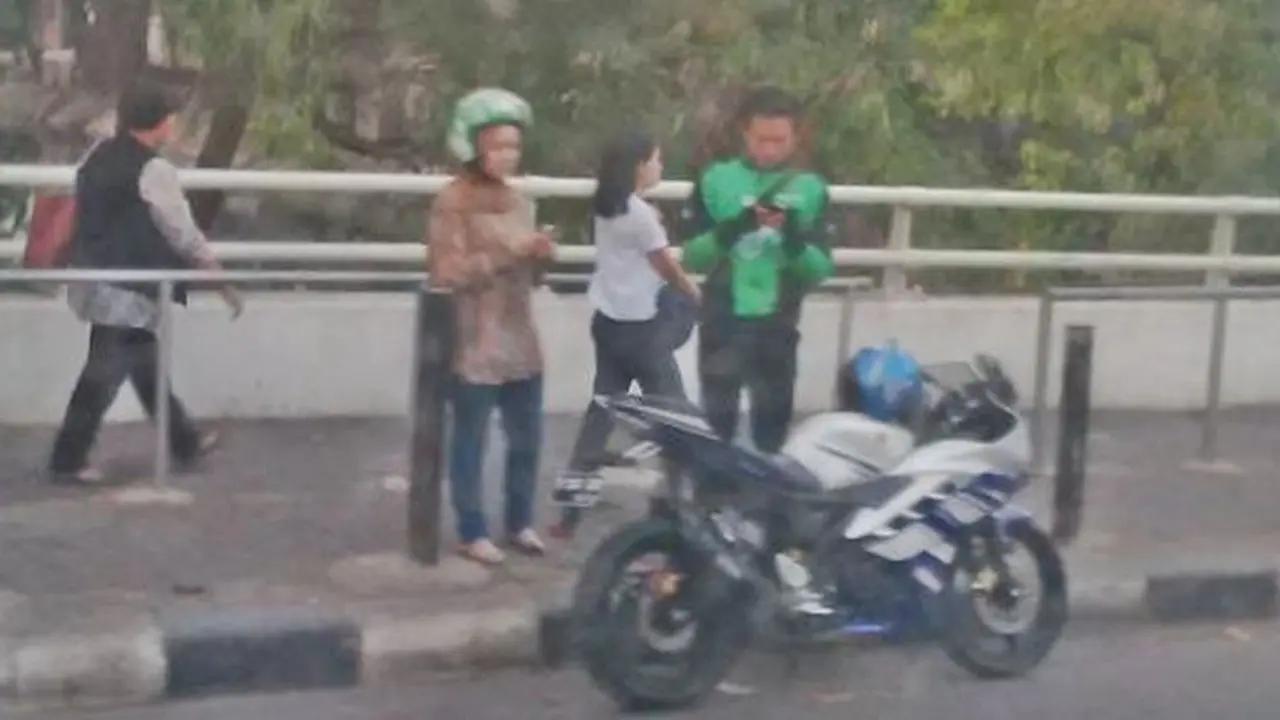 Balada Ojek Motor Sport, Keren Dilihat Tidak Nyaman Ditumpangi