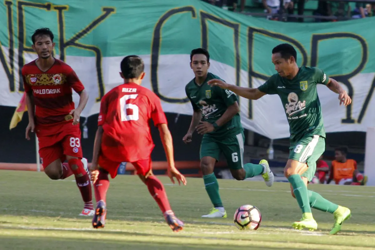 Persebaya vs Kalteng Putra