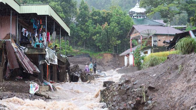 Wamenkomdigi Sebut Korban Terdampak Bencana di Aceh Dapat Internet Starlink Gratis Selama Sebulan