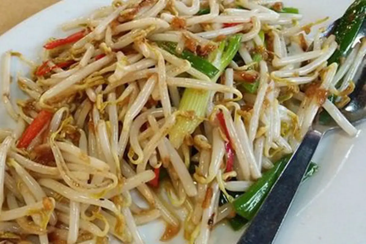 Tumis tauge/copyright tripadvisor.com.sg