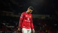Kekalahan Manchester United: Rekor 45 Tahun Patah dan Kontroversi Kartu Merah