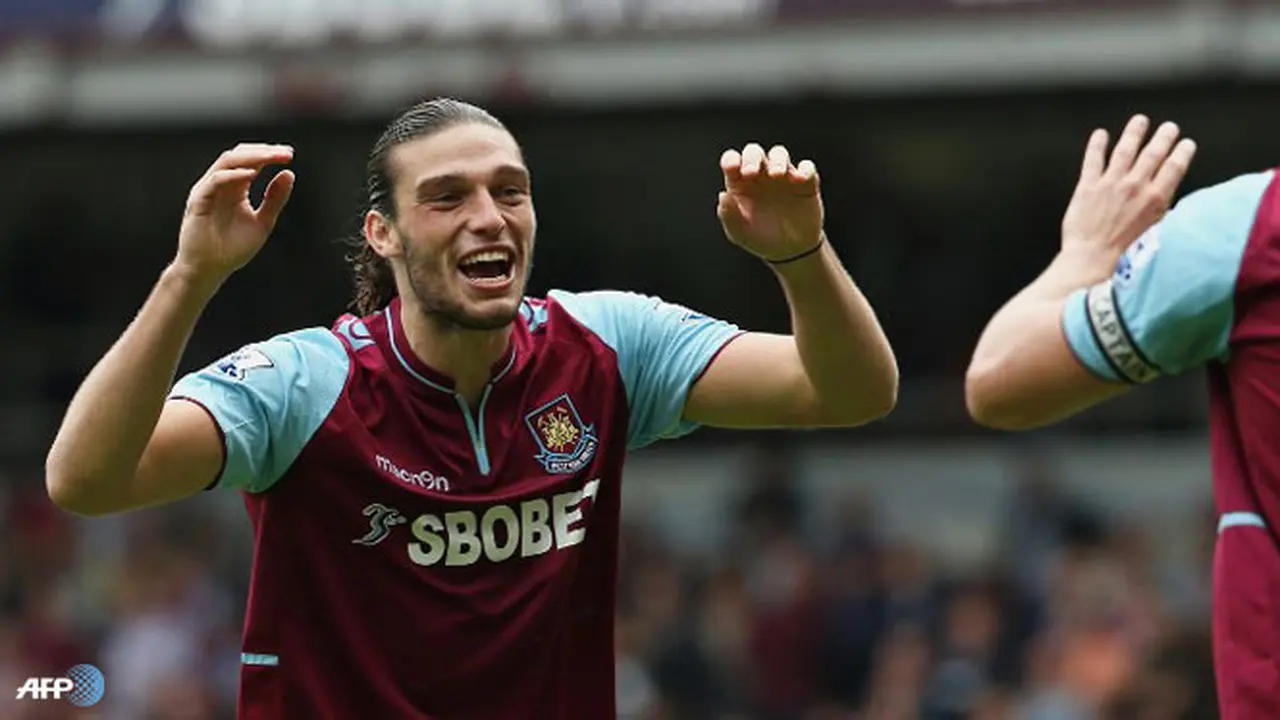 andy-carroll-130805b.jpg