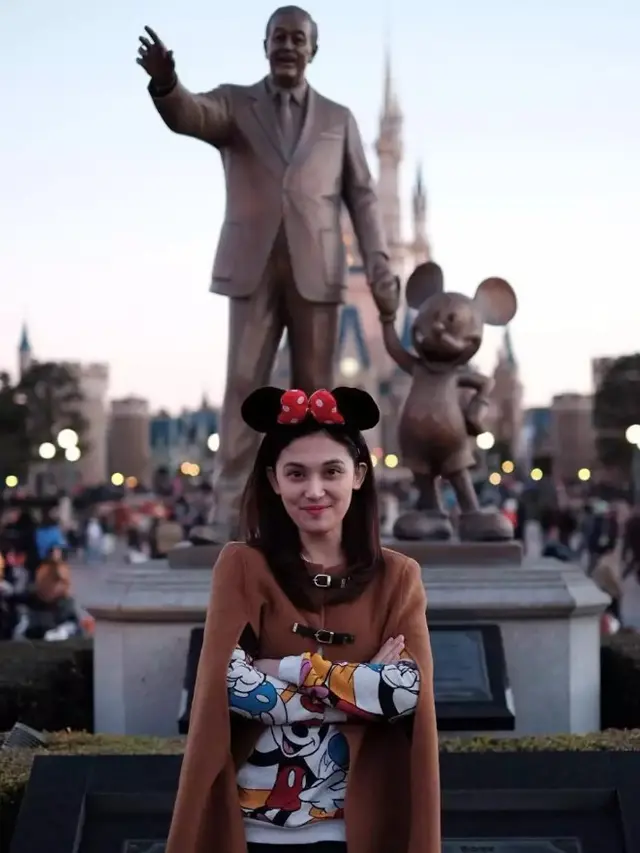 Masa belia Kartika Putri yang mirip Agnez Mo (Instagram/kartikadewi20)